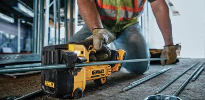 Product Highlight – the DeWalt® 20V MAX* Threaded Rod Cutter